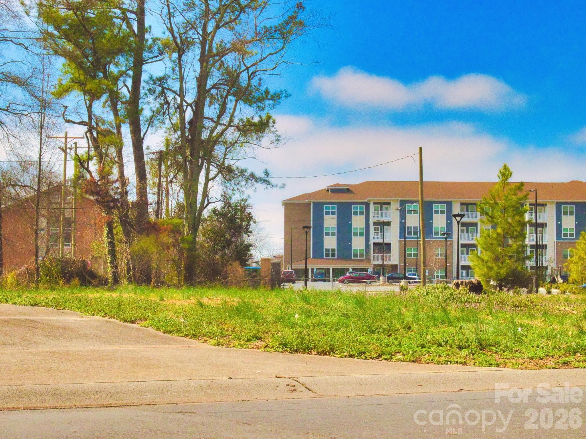 719 Yuma Street