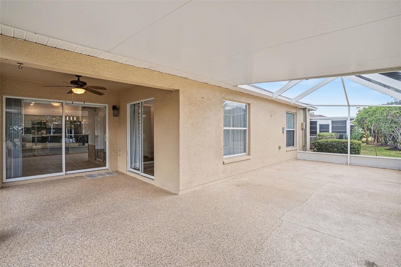 Single Family Residence at 9524 ROLLING CIR, SAN ANTONIO, photo 21 of 33