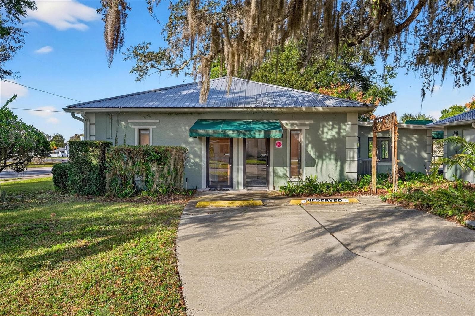 Office at 1318 S EUSTIS ST, EUSTIS, photo 6 of 66
