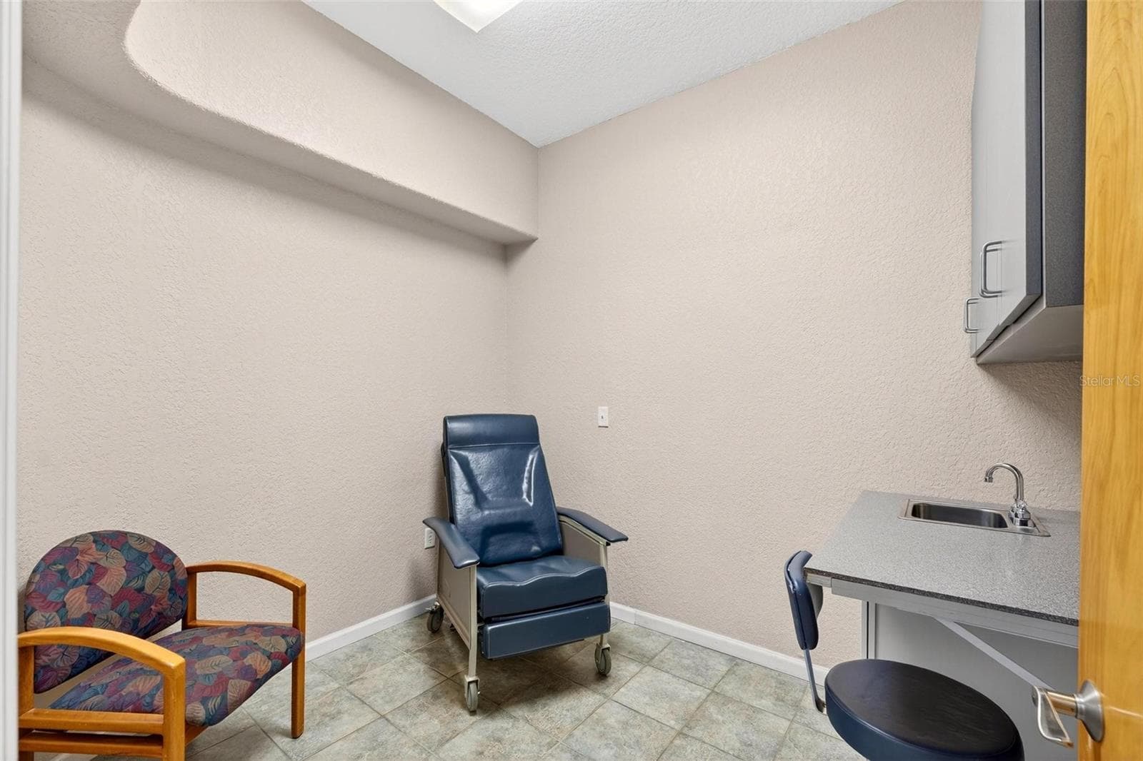 Office at 1318 S EUSTIS ST, EUSTIS, photo 54 of 66