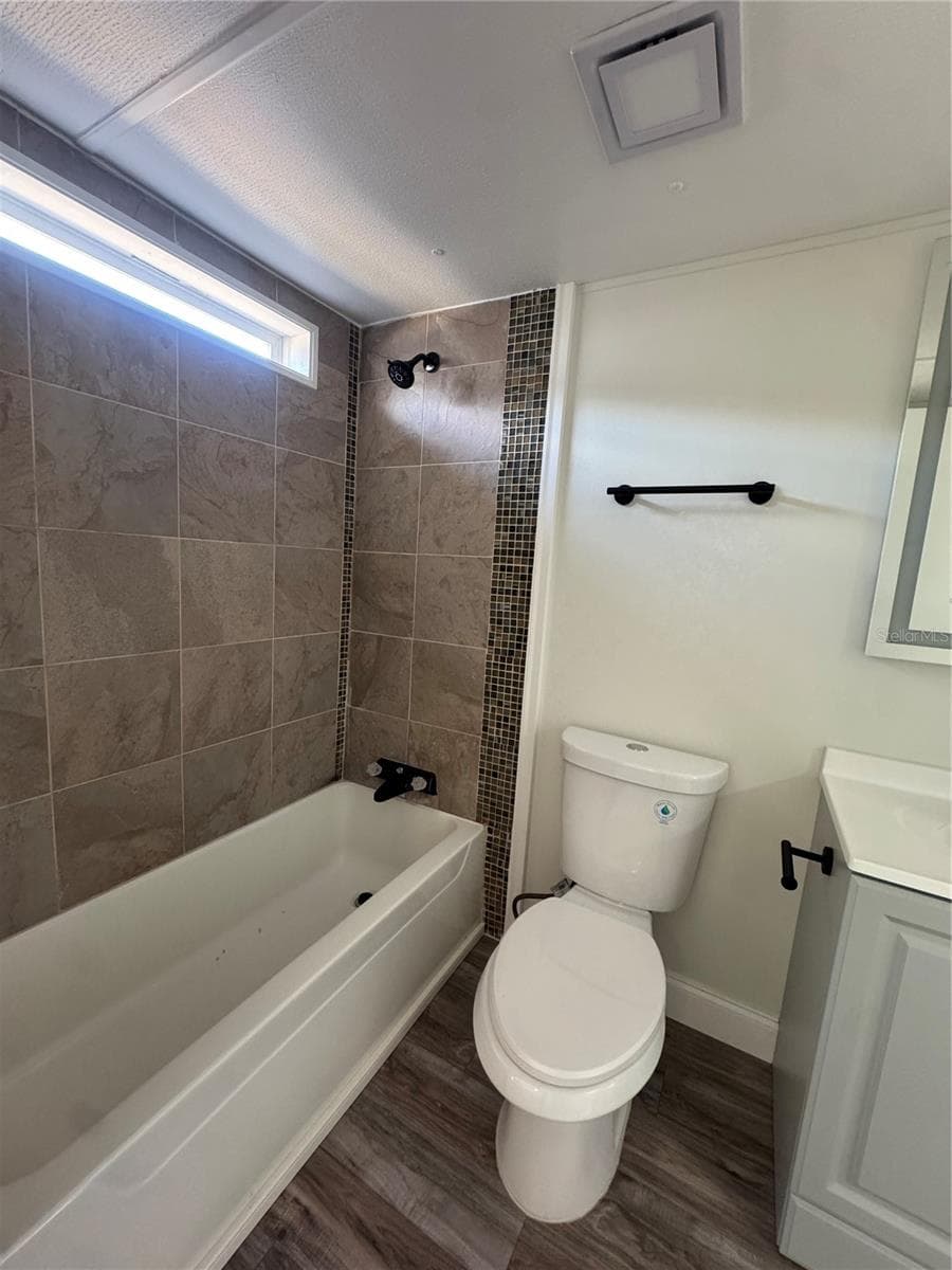 Manufactured Home at 5035 SOUTHSHORE DR, POLK CITY, photo 30 of 34