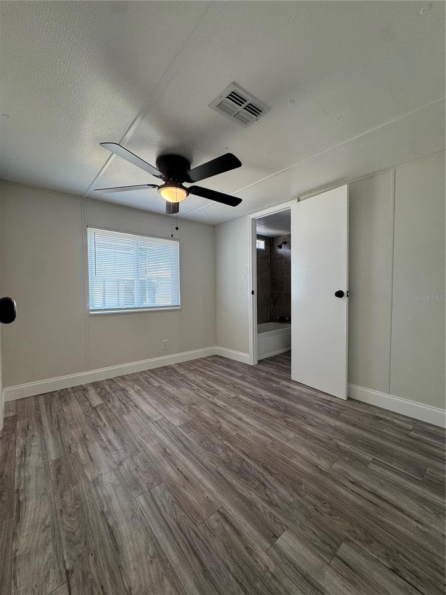 Manufactured Home at 5035 SOUTHSHORE DR, POLK CITY, photo 20 of 34