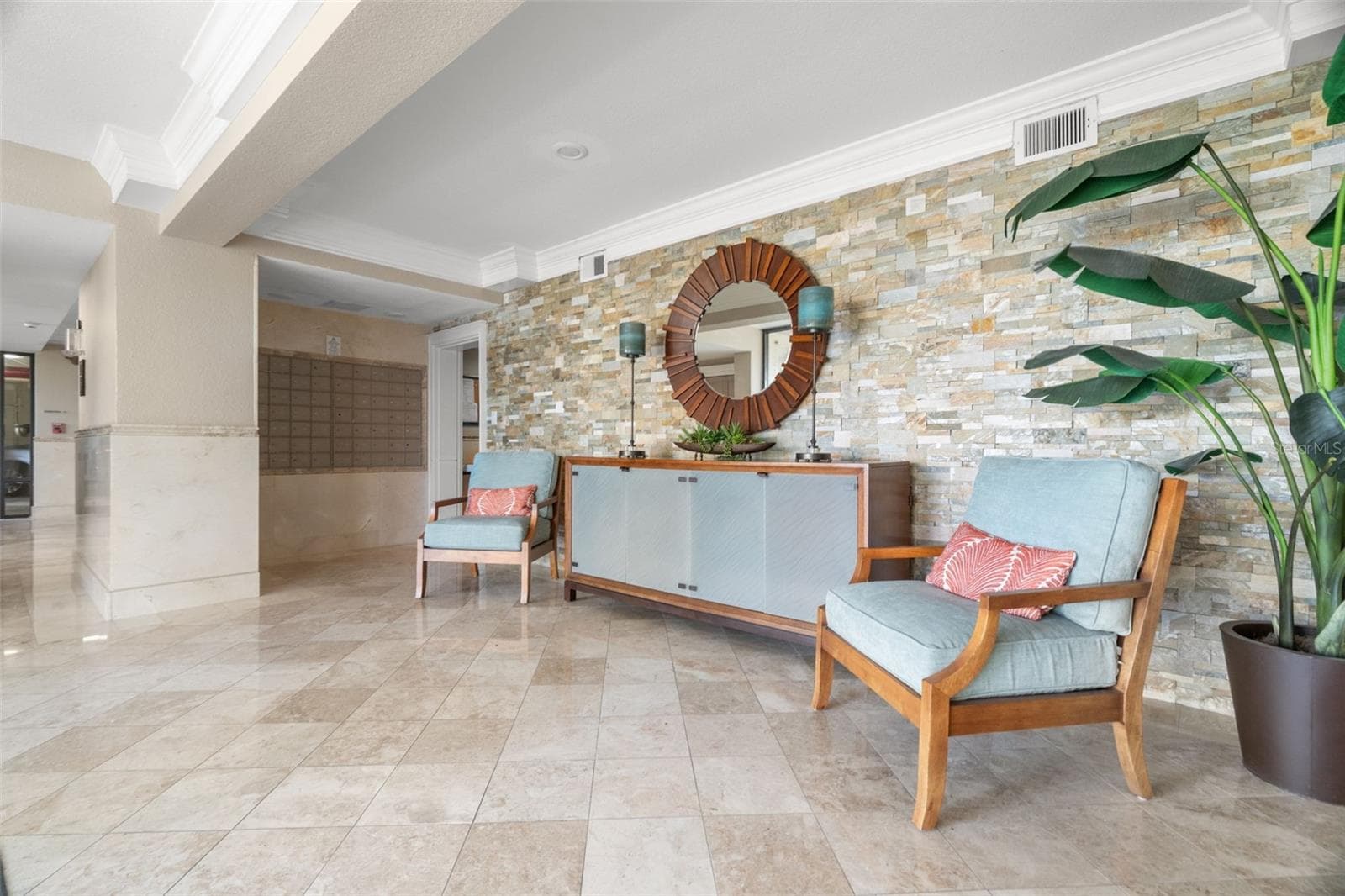 Ground floor lobby - 1501 GULF BLVD #603, CLEARWATER BEACH