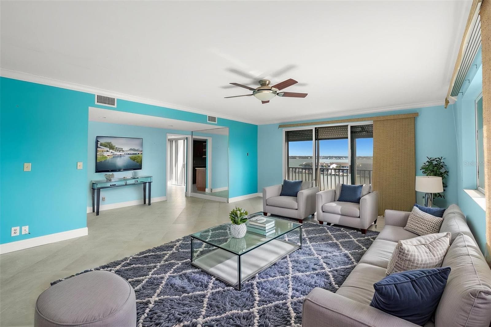 Virtually stages front living room - 1501 GULF BLVD #603, CLEARWATER BEACH