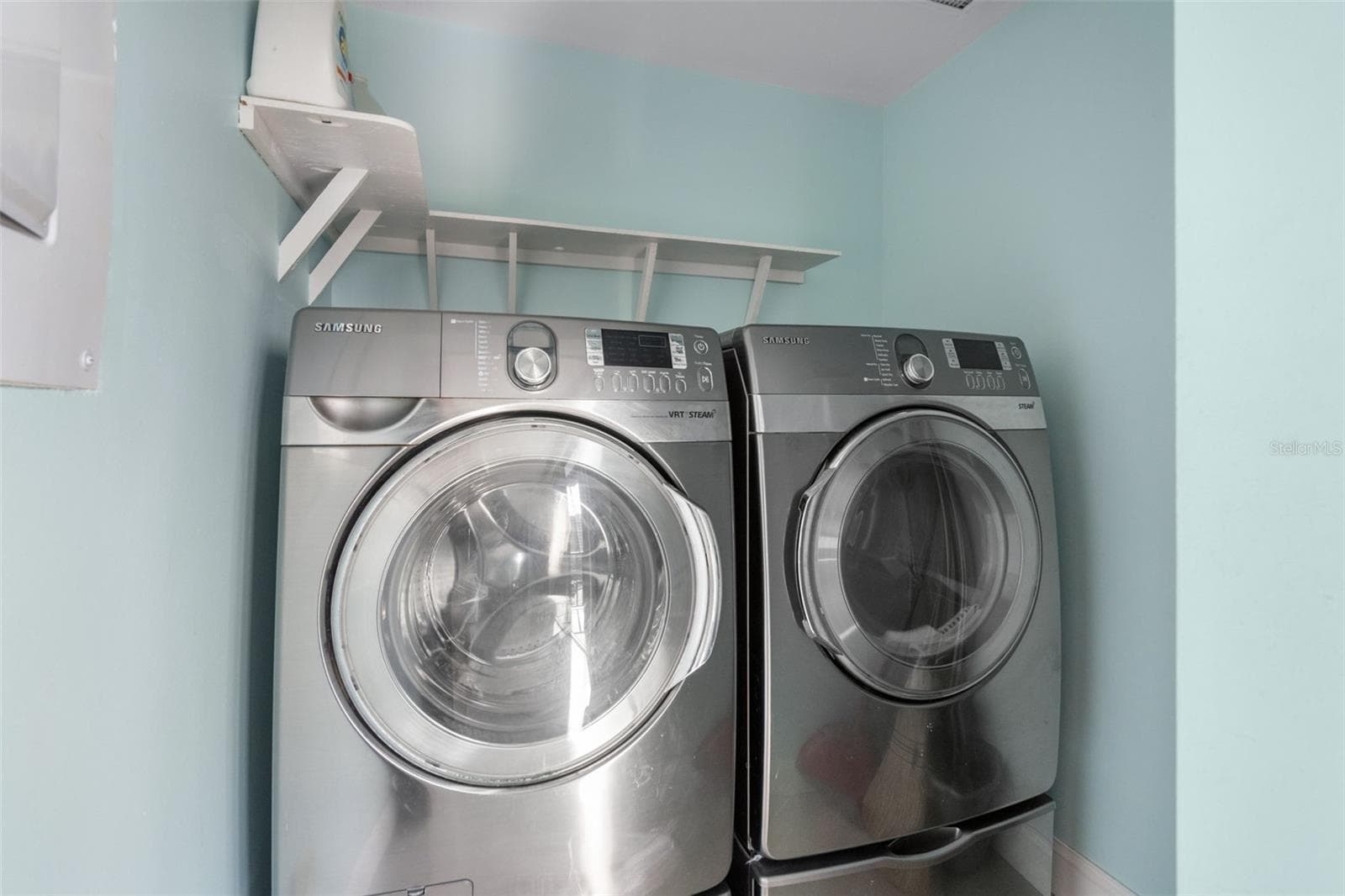 Laundry closet conveniently located in kitchen area - 1501 GULF BLVD #603, CLEARWATER BEACH