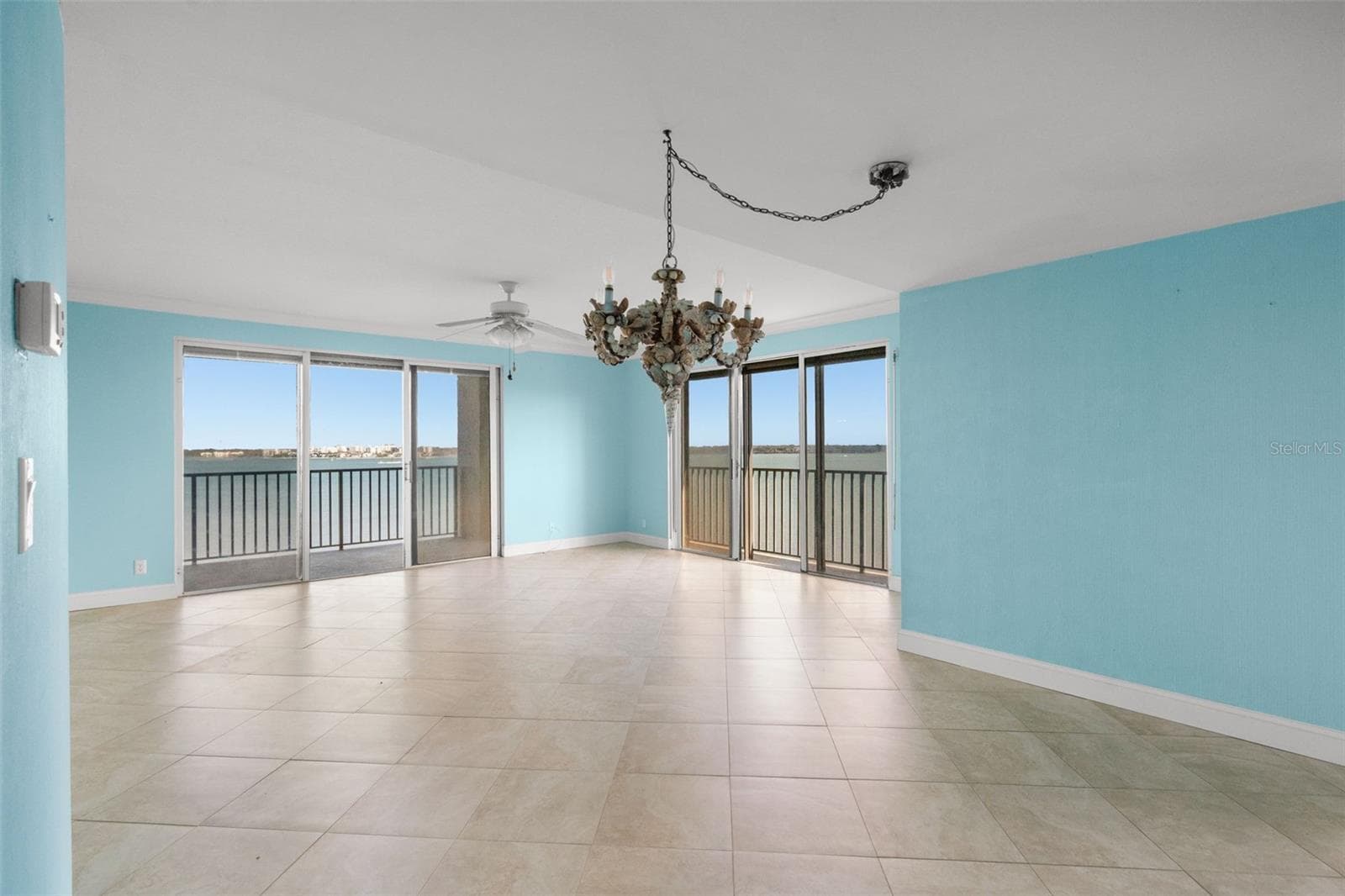 West living room and dining area - 1501 GULF BLVD #603, CLEARWATER BEACH