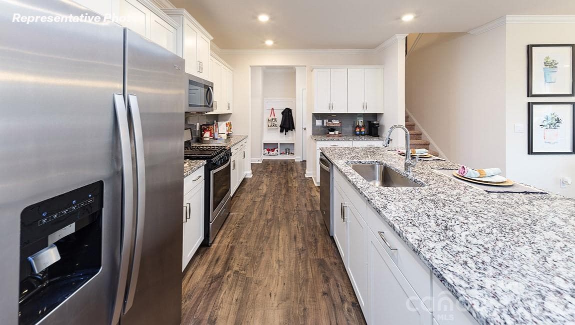 Townhouse at Huntersville, photo 4 of 31