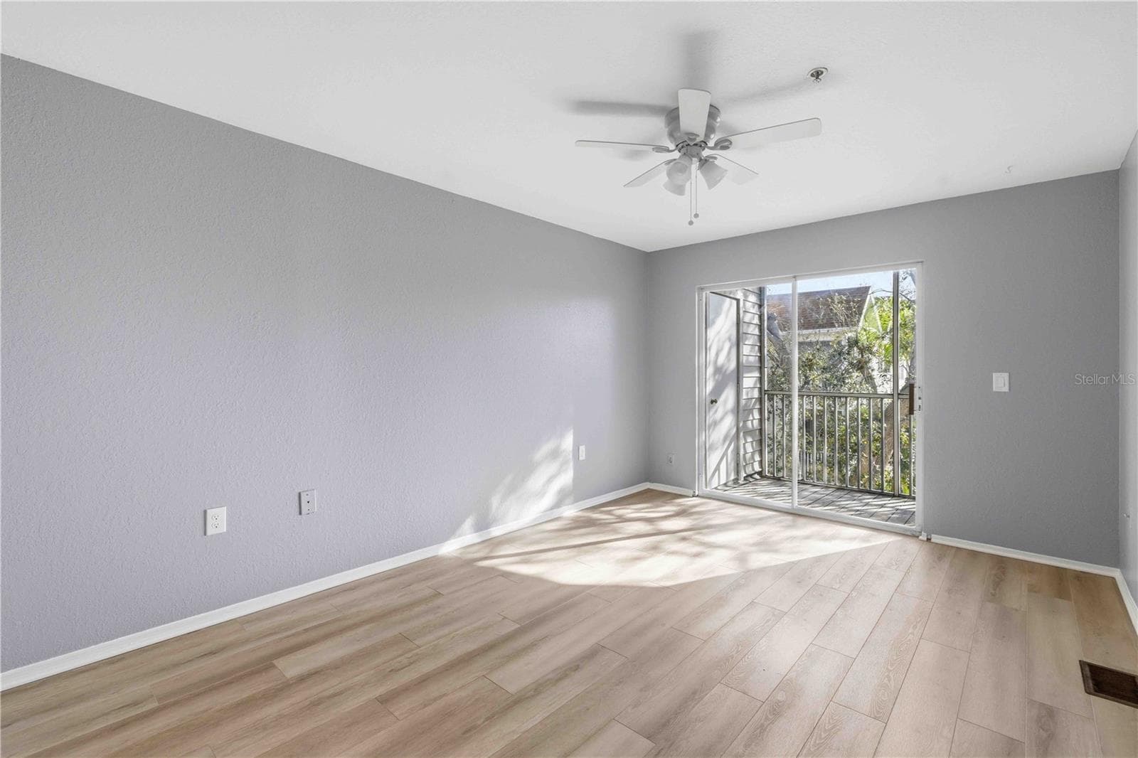 Condominium at 850 S TAMIAMI TRL #630, SARASOTA, photo 21 of 42