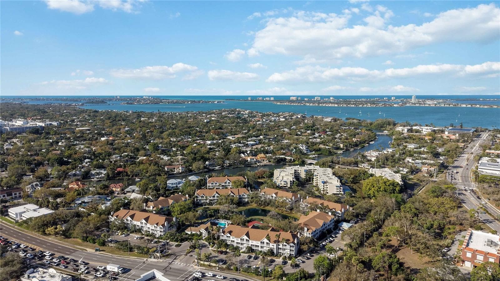 Condominium at 850 S TAMIAMI TRL #630, SARASOTA, photo 39 of 42