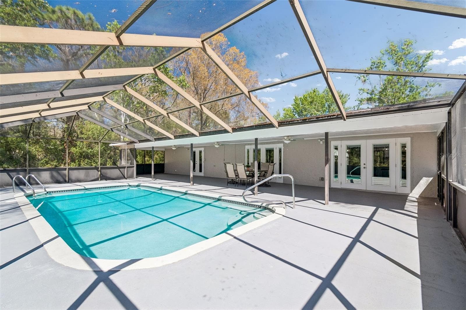 Single Family Residence at 10909 CANDY LN, NEW PORT RICHEY, photo 2 of 37