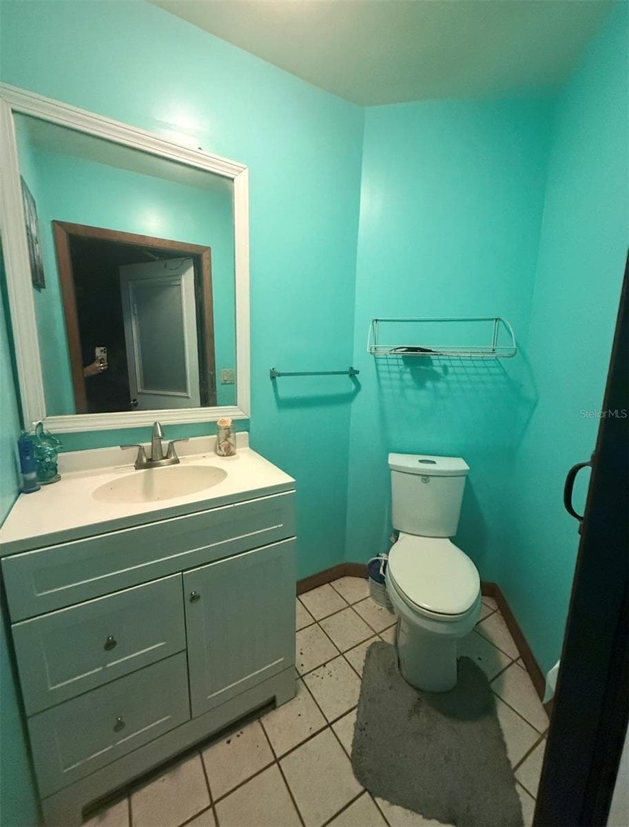 Single Family Residence at 585 E FORESTHILL PL, HERNANDO, photo 10 of 18