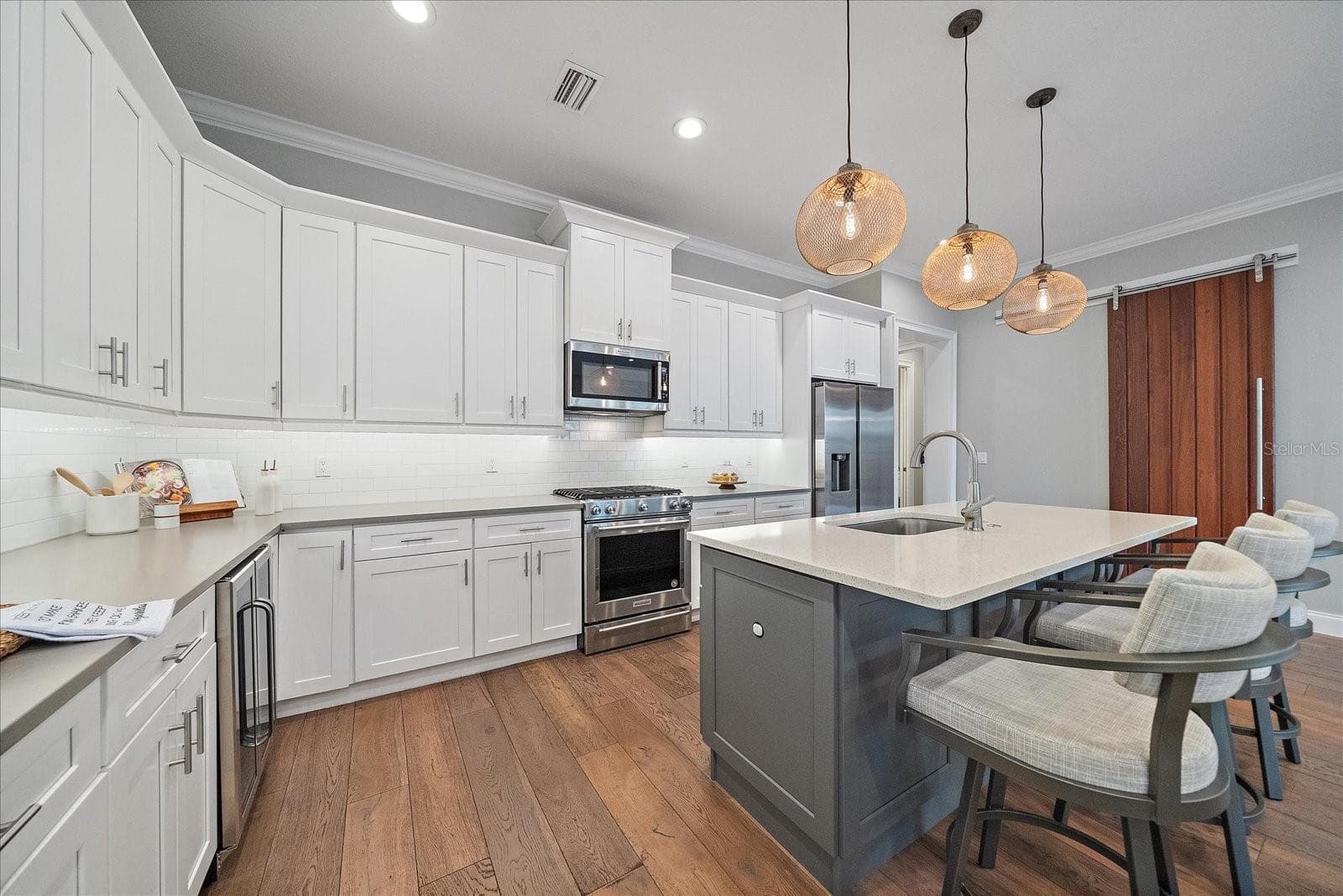 Kitchen with Eat-in Island - 1st Floor - 2207 WISTERIA ST, SARASOTA