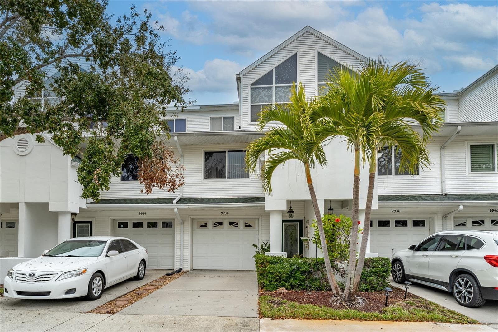 Townhouse at 9936 INDIAN KEY TRL #22, SEMINOLE, photo 2 of 48