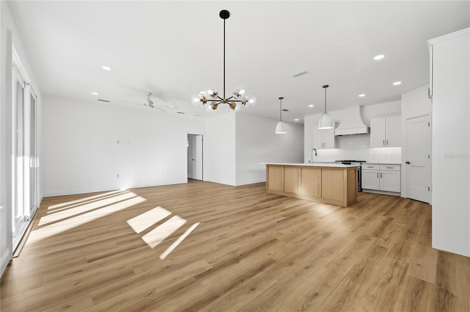 Single Family Residence at 1064 SW 67TH WAY, GAINESVILLE, photo 10 of 19