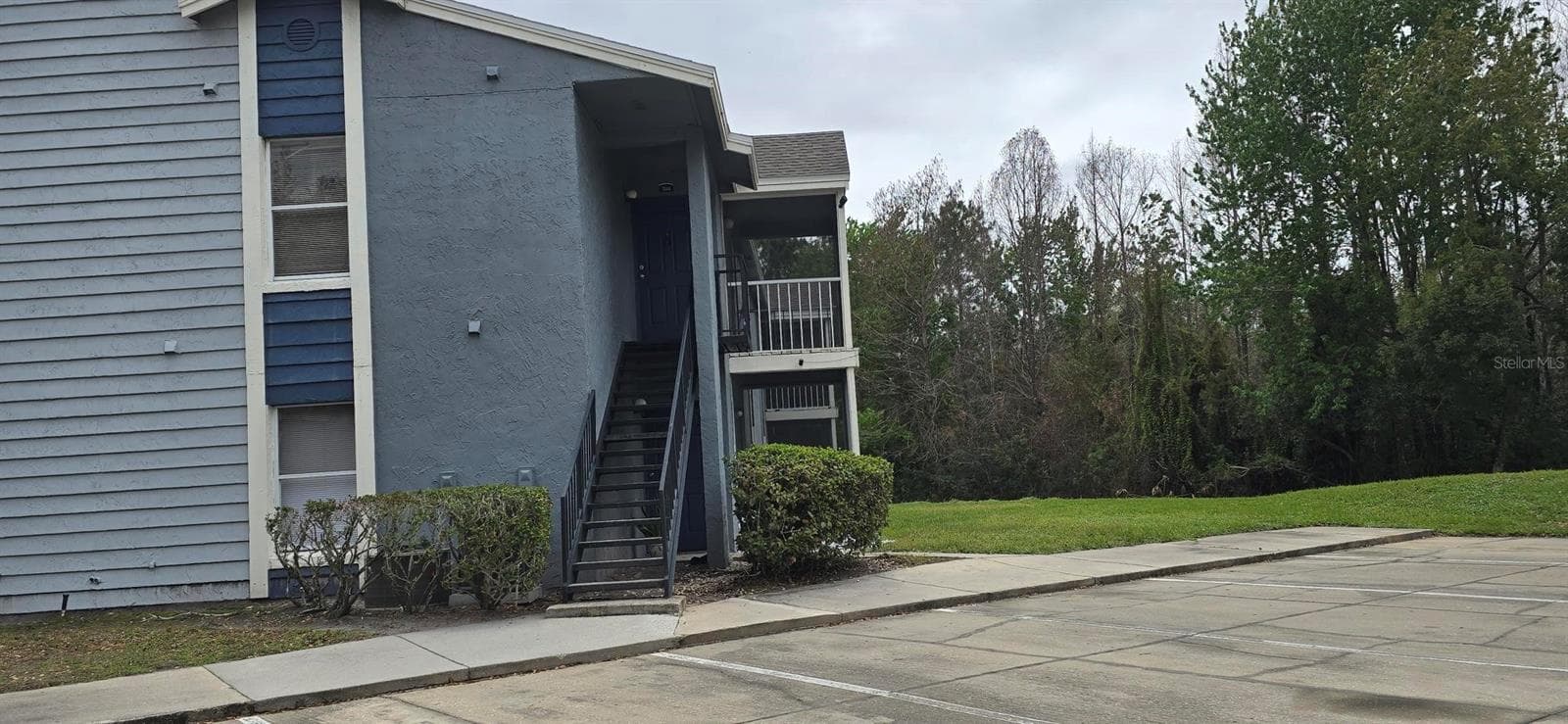 3814 BAY CLUB CIR #204
