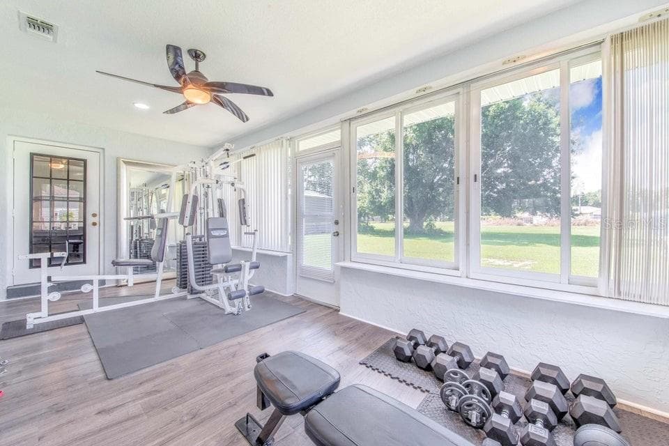 Single Family Residence at 910 LIBERTY LN, AUBURNDALE, photo 18 of 70