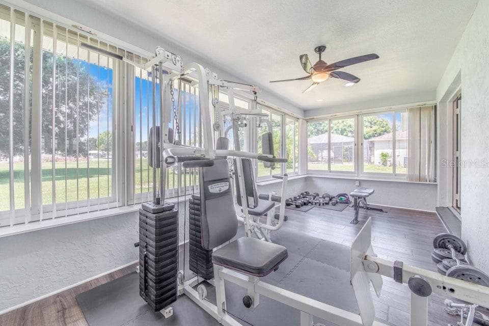 Single Family Residence at 910 LIBERTY LN, AUBURNDALE, photo 19 of 70