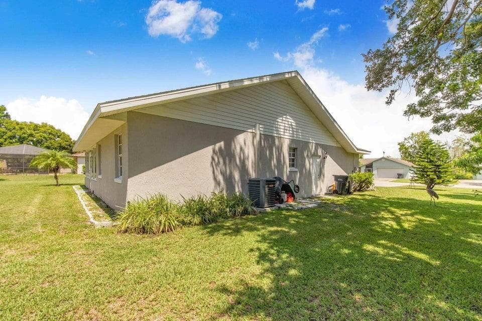 Single Family Residence at 910 LIBERTY LN, AUBURNDALE, photo 51 of 70