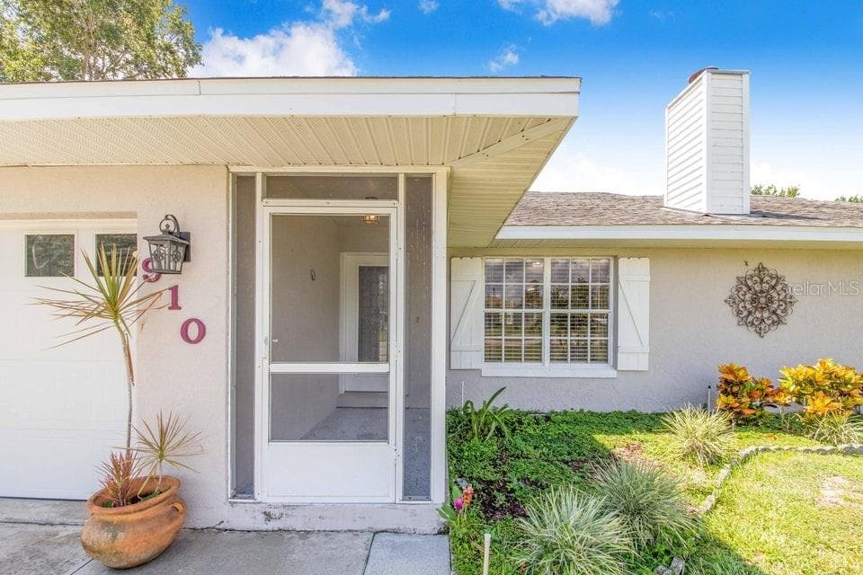 Single Family Residence at 910 LIBERTY LN, AUBURNDALE, photo 59 of 70