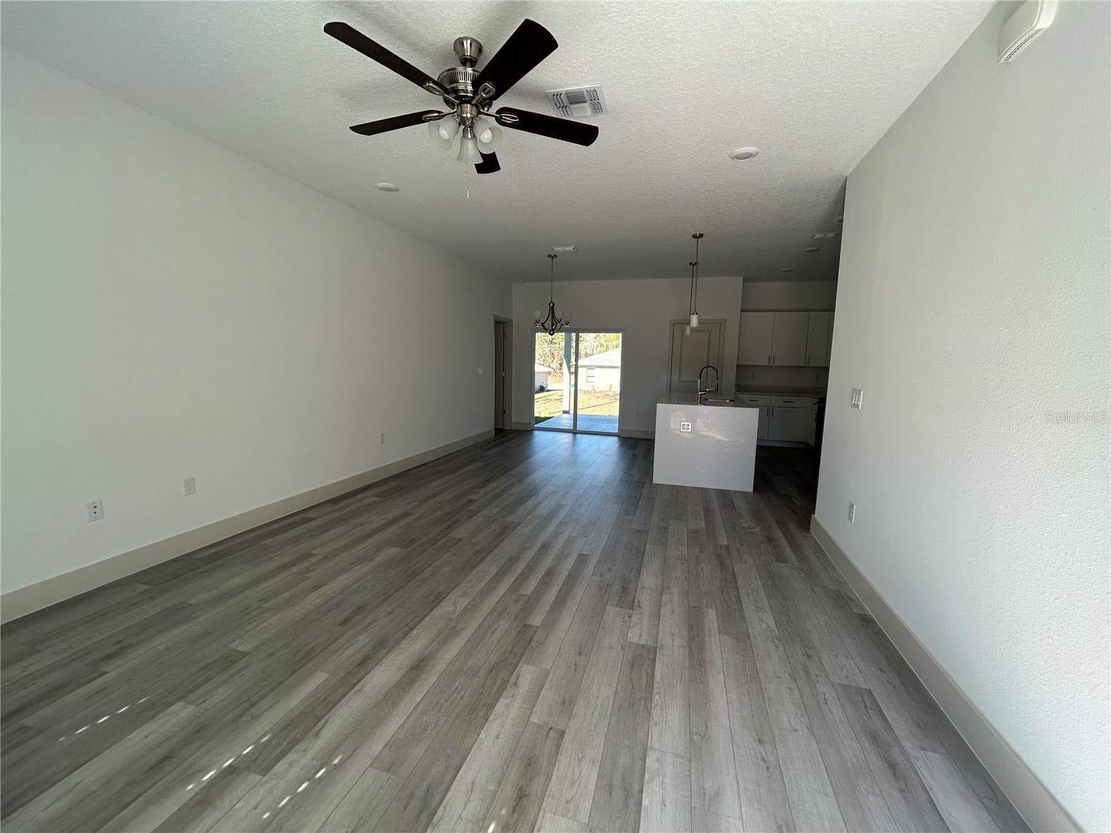 Single Family Residence at 1531 W GAINSBORO LN, CITRUS SPRINGS, photo 4 of 31