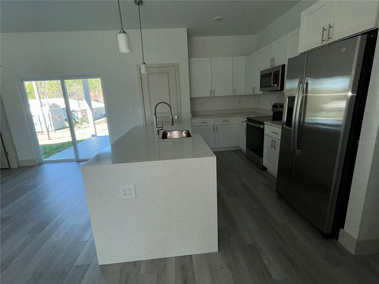Single Family Residence at 1531 W GAINSBORO LN, CITRUS SPRINGS, photo 8 of 31