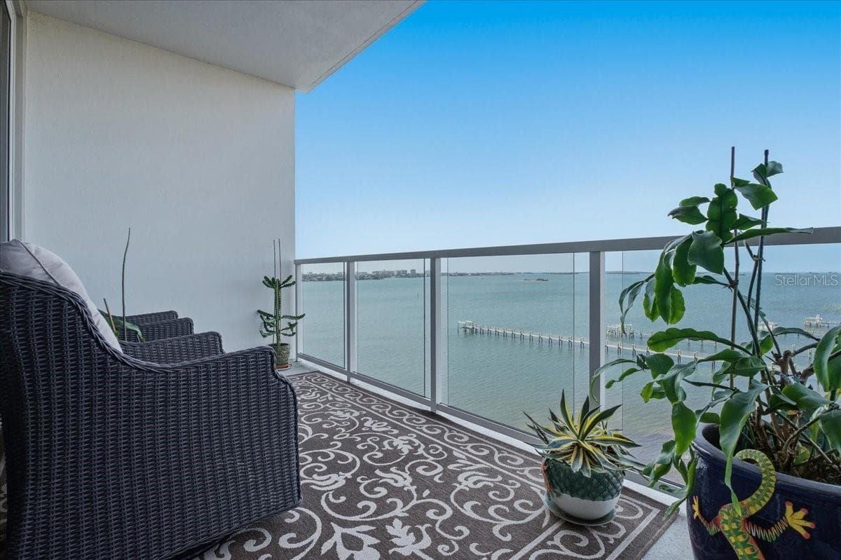 Condominium at 920 N OSCEOLA AVE #702, CLEARWATER, photo 8 of 40