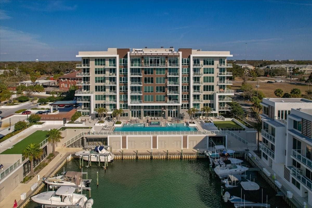 Condominium at 920 N OSCEOLA AVE #702, CLEARWATER, photo 35 of 40
