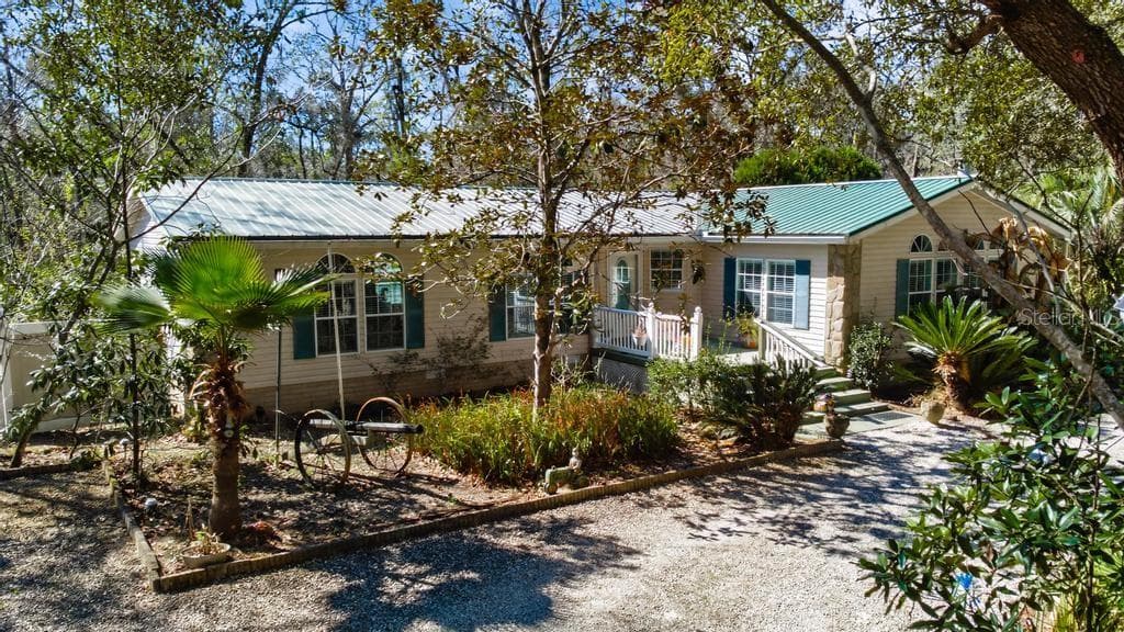 8321 HARDWOOD LANDING RD