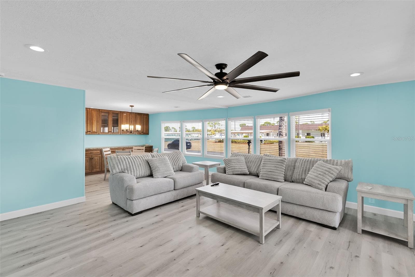 Manufactured Home at 517 LOS ALTOS, NORTH PORT, photo 13 of 32