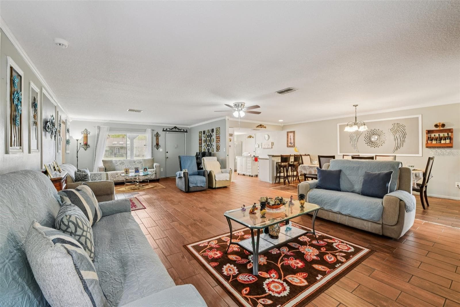 Single Family Residence at 10407 LARISSA ST, ORLANDO, photo 5 of 32