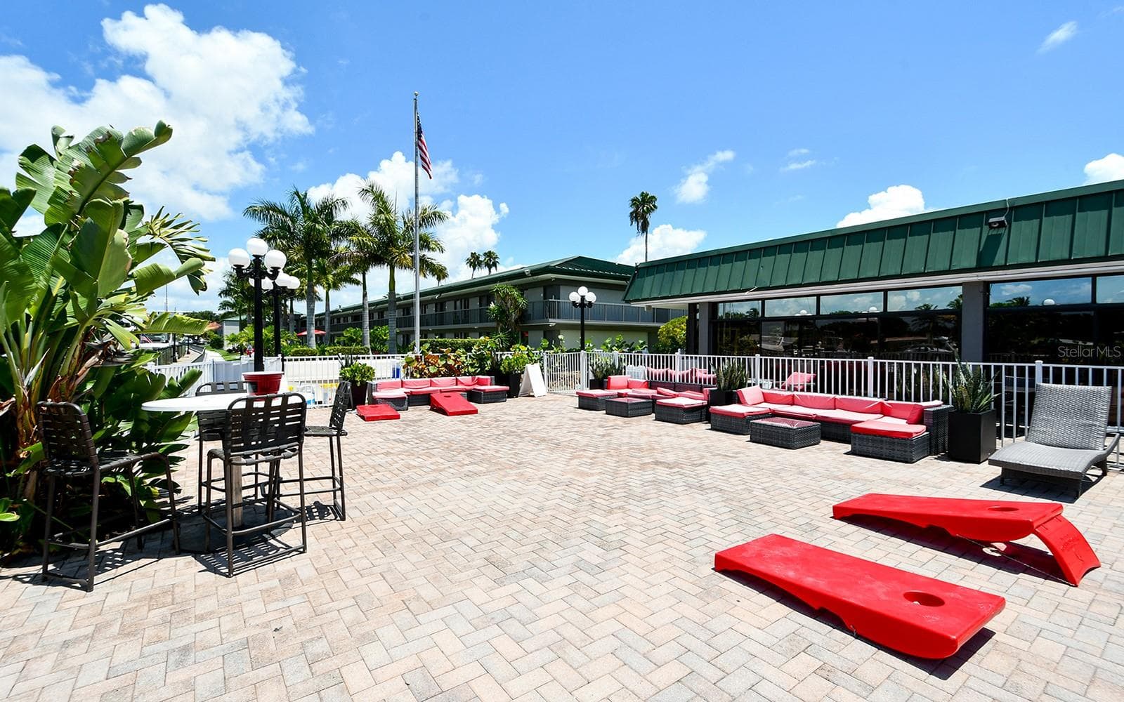 Condo - Hotel at 7150 N TAMIAMI TRL #S-612, SARASOTA, photo 21 of 25