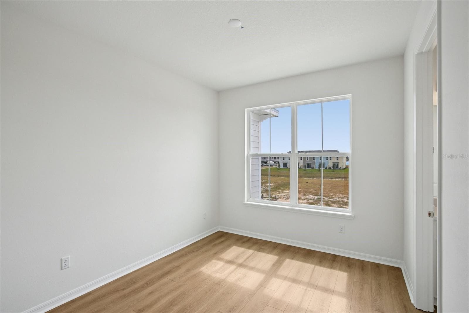 Townhouse at 31481 SPANISH MISSION RD, SAN ANTONIO, photo 16 of 27