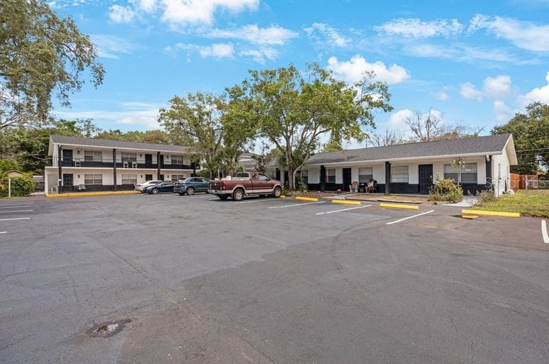 Multi-Family 5+ at 1132 AUBURN ST, CLEARWATER, photo 13 of 18