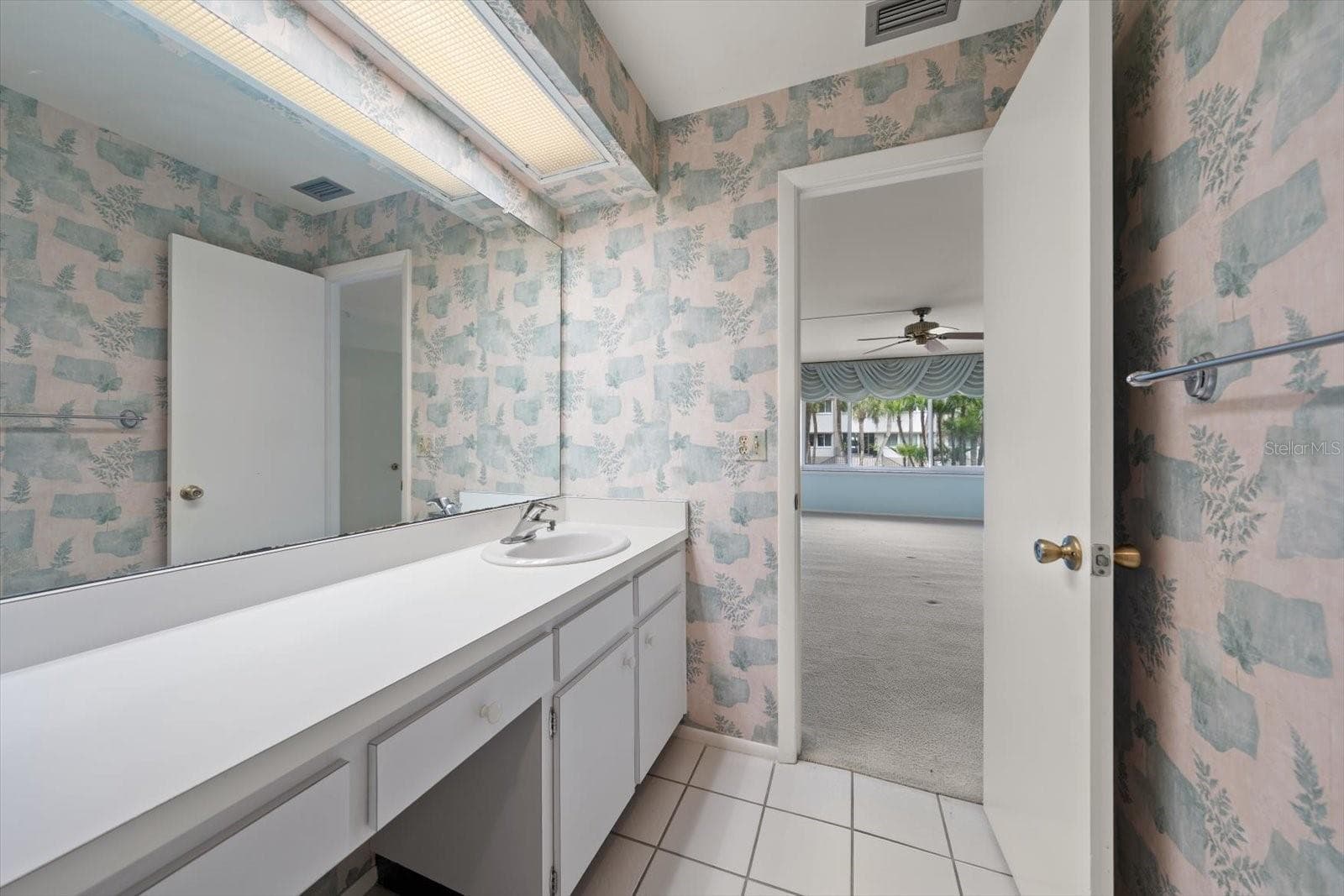 Condominium at 100 BLUFF VIEW DR #114A, BELLEAIR BLUFFS, photo 26 of 53