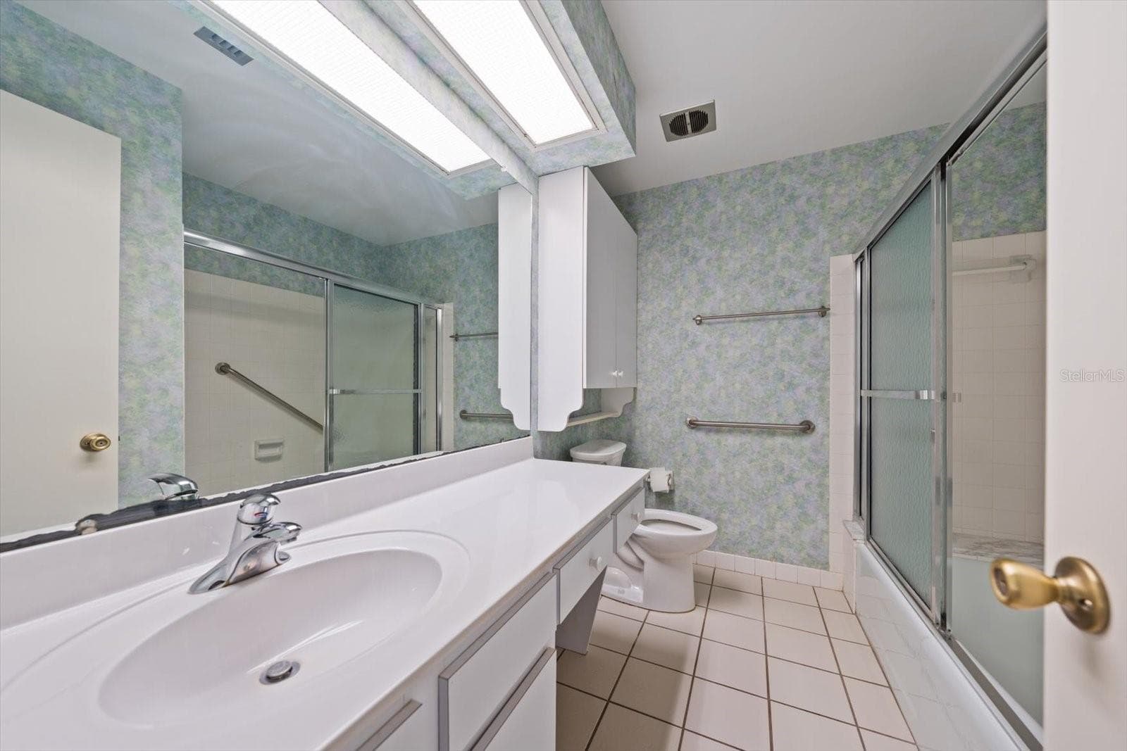 Condominium at 100 BLUFF VIEW DR #114A, BELLEAIR BLUFFS, photo 30 of 53