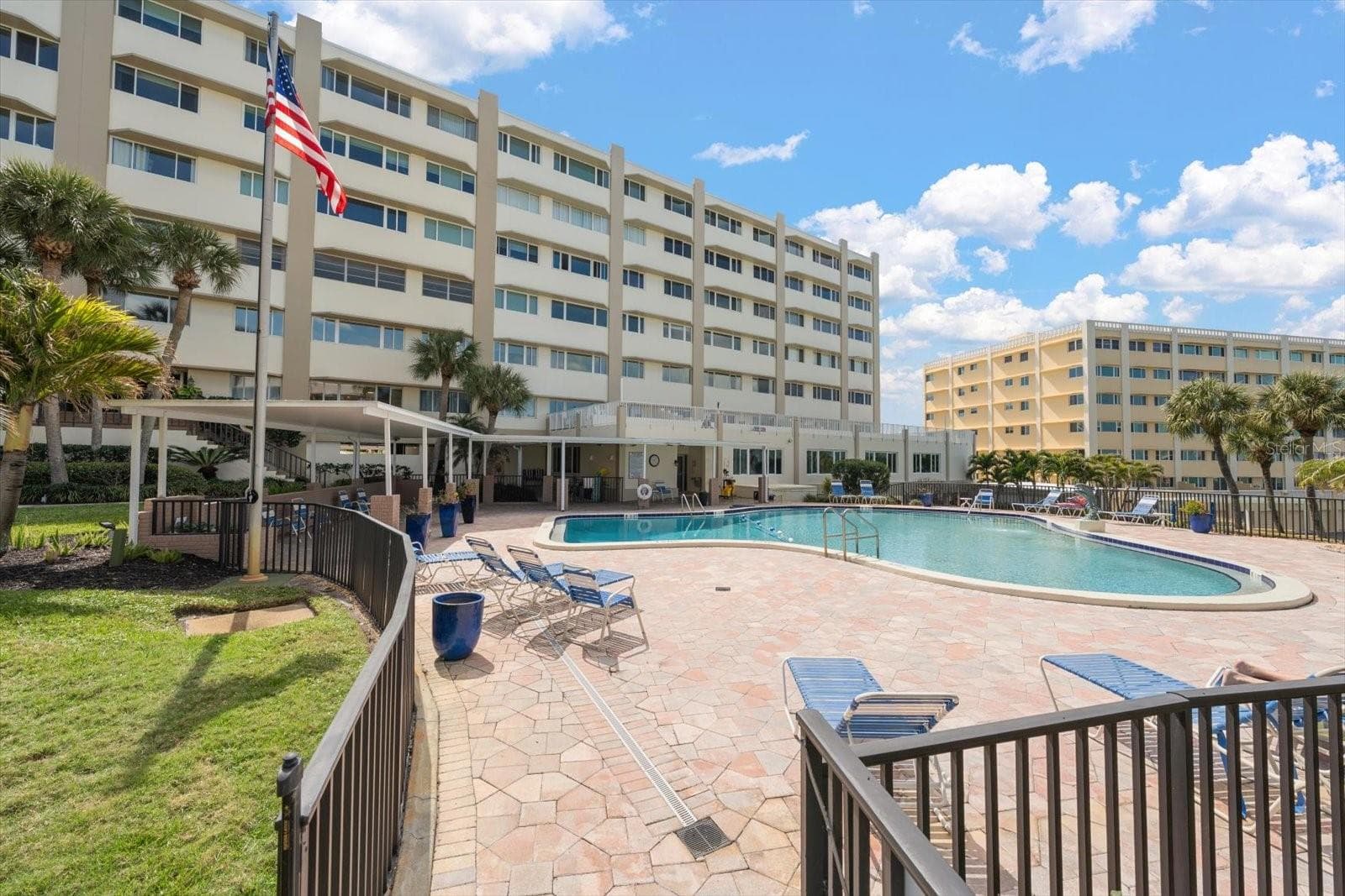 Condominium at 100 BLUFF VIEW DR #114A, BELLEAIR BLUFFS, photo 35 of 53