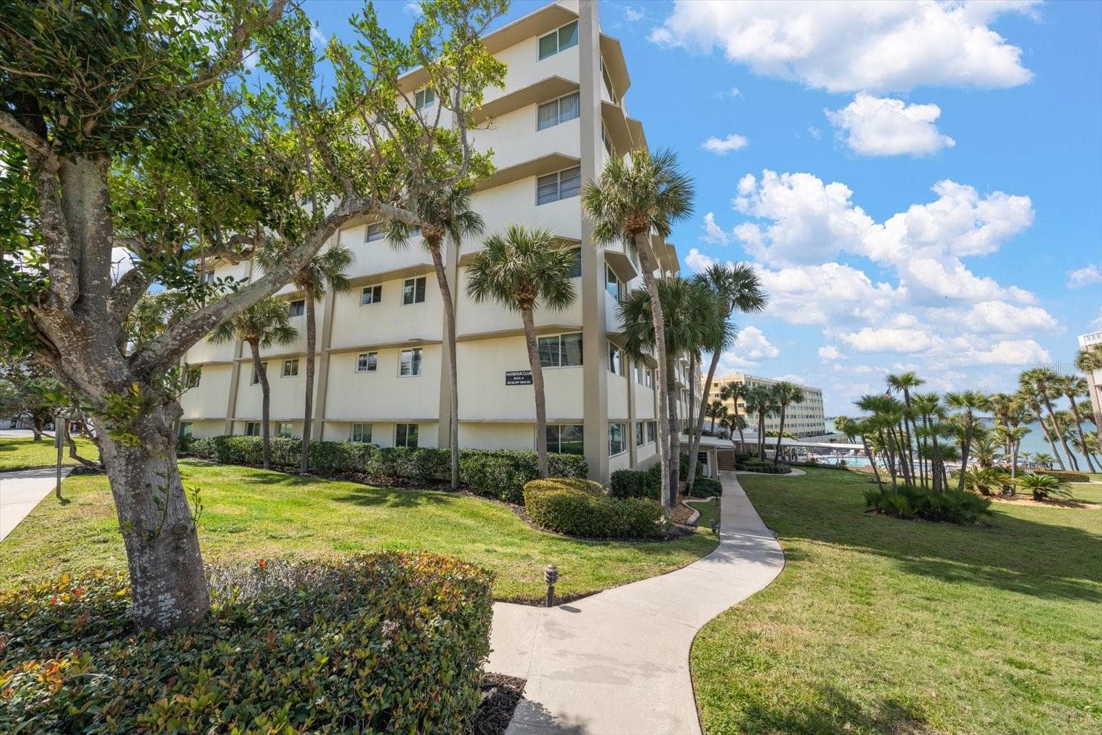 Condominium at 100 BLUFF VIEW DR #114A, BELLEAIR BLUFFS, photo 46 of 53