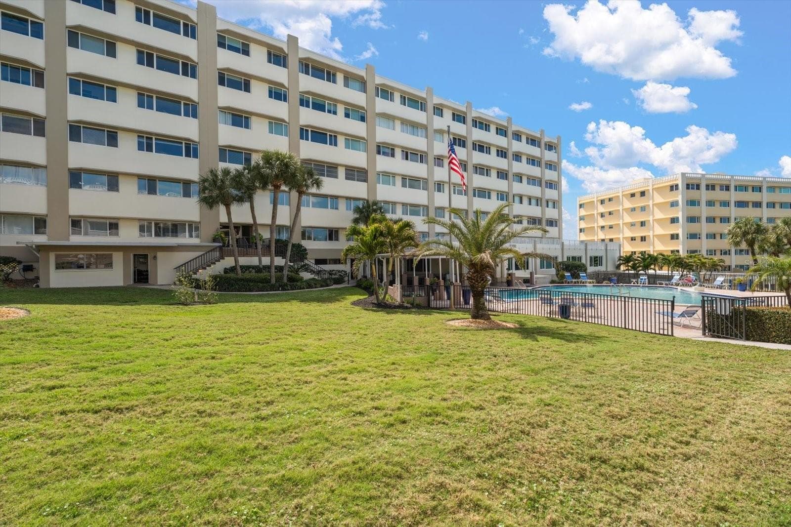 Condominium at 100 BLUFF VIEW DR #114A, BELLEAIR BLUFFS, photo 48 of 53