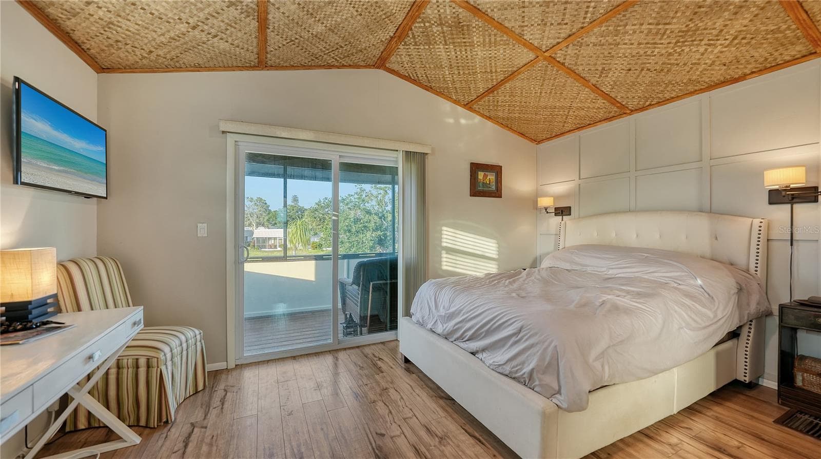 Single Family Residence at 5500 MERRIMAC DR, SARASOTA, photo 31 of 61