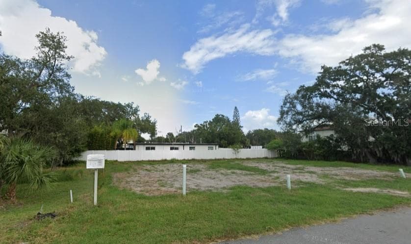 Townhouse at 4902 RATTLESNAKE POINTE CT, TAMPA, photo 6 of 7
