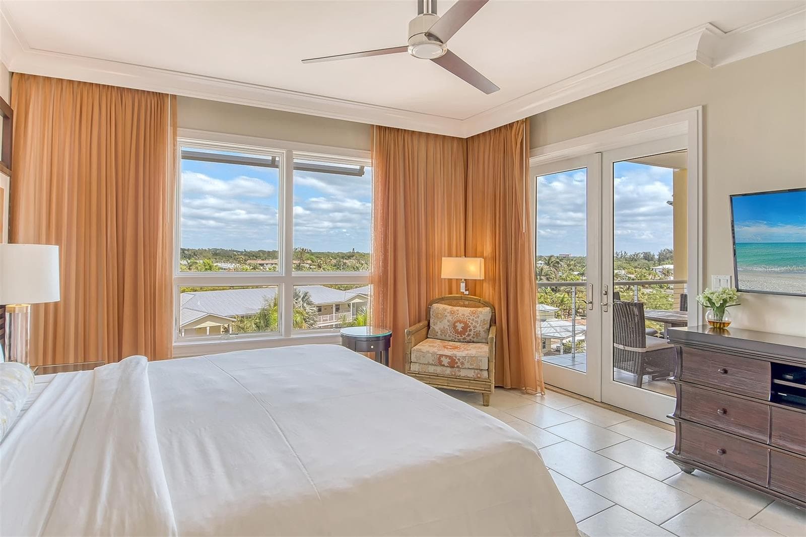 Condominium at 915 SEASIDE DR #504, Weeks 6-7, SARASOTA, photo 20 of 52