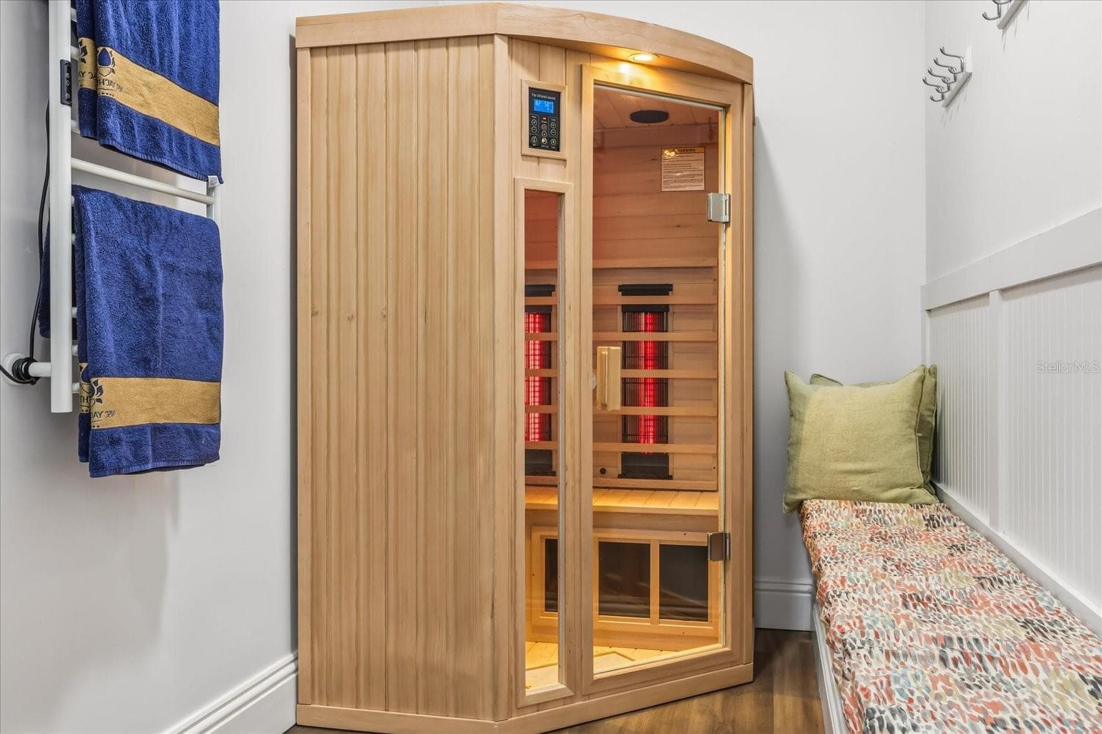 Sauna/changing room - 4510 PACKARD AVE, ST CLOUD