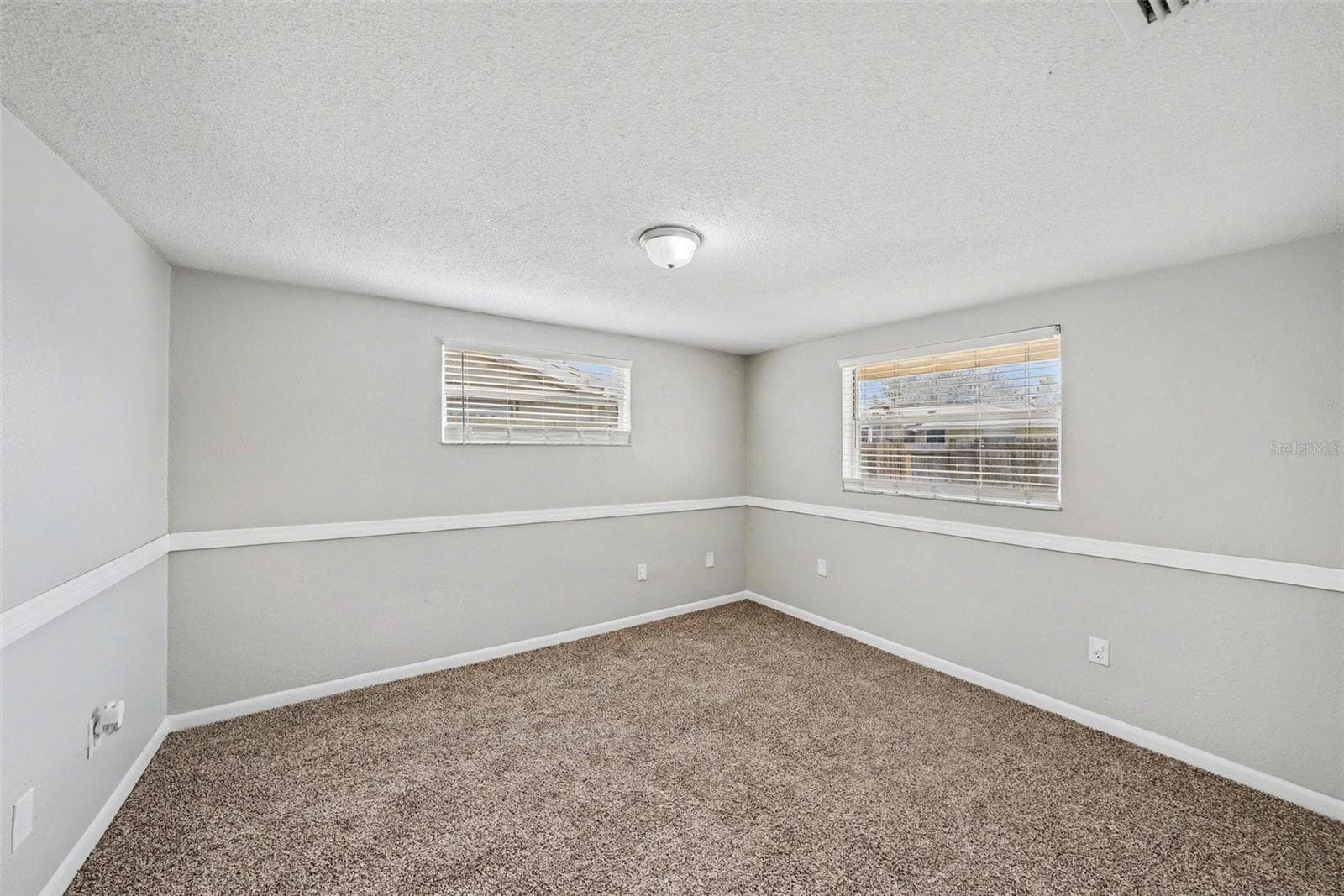 Single Family Residence at 7214 INGLESIDE DR, PORT RICHEY, photo 9 of 20