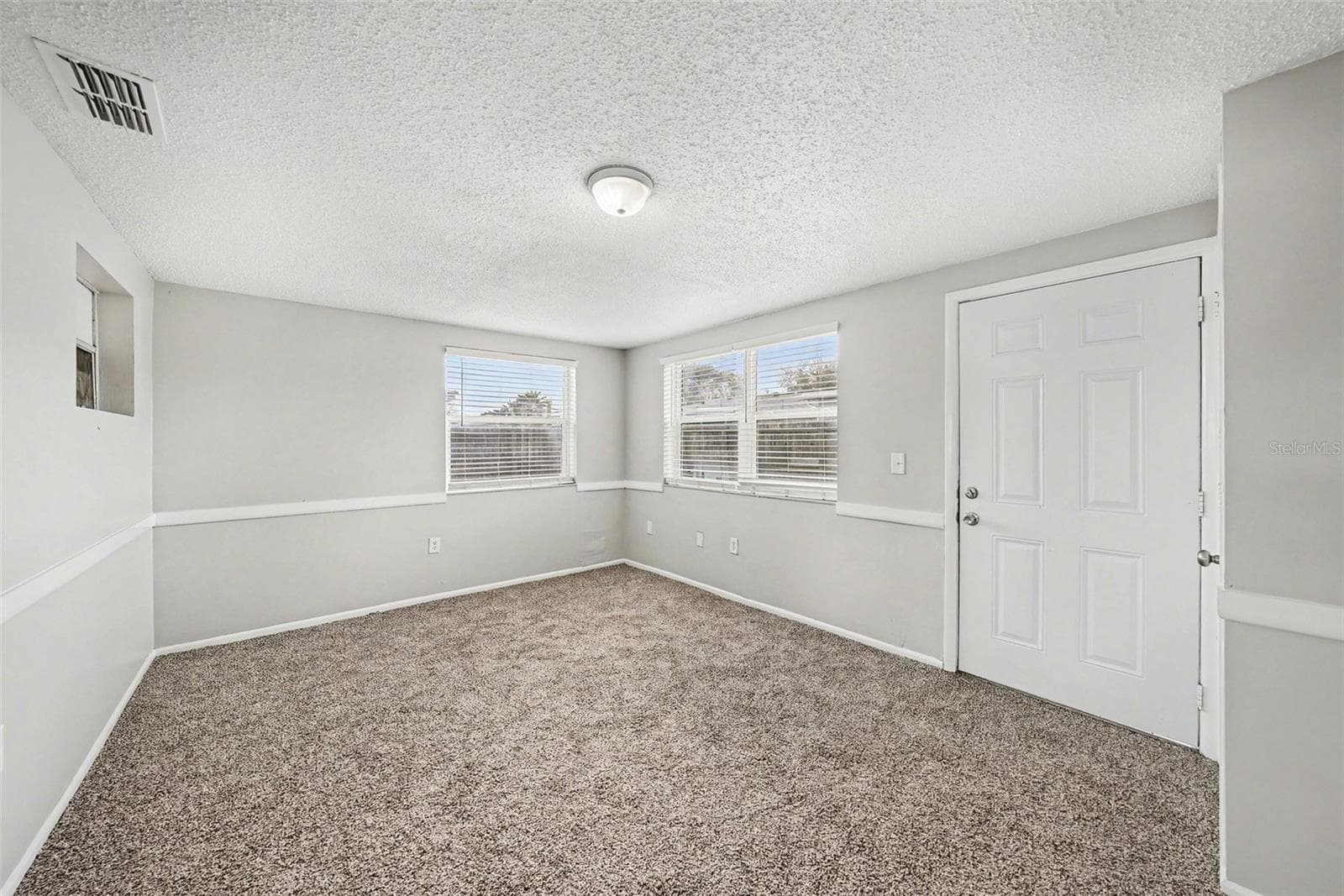 Single Family Residence at 7214 INGLESIDE DR, PORT RICHEY, photo 11 of 20