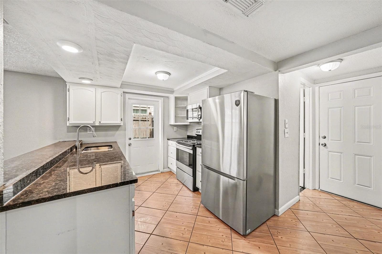 Single Family Residence at 7214 INGLESIDE DR, PORT RICHEY, photo 18 of 20