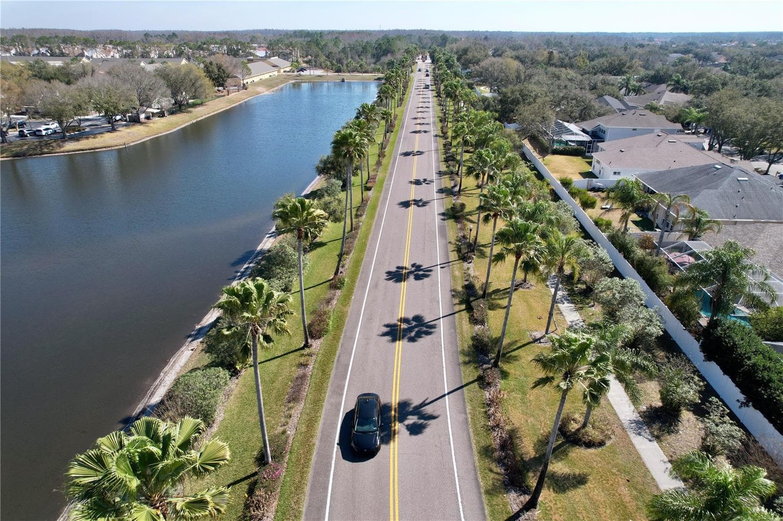 Single Family Residence at 15246 ANGUILLA ISLE AVE, TAMPA, photo 7 of 97