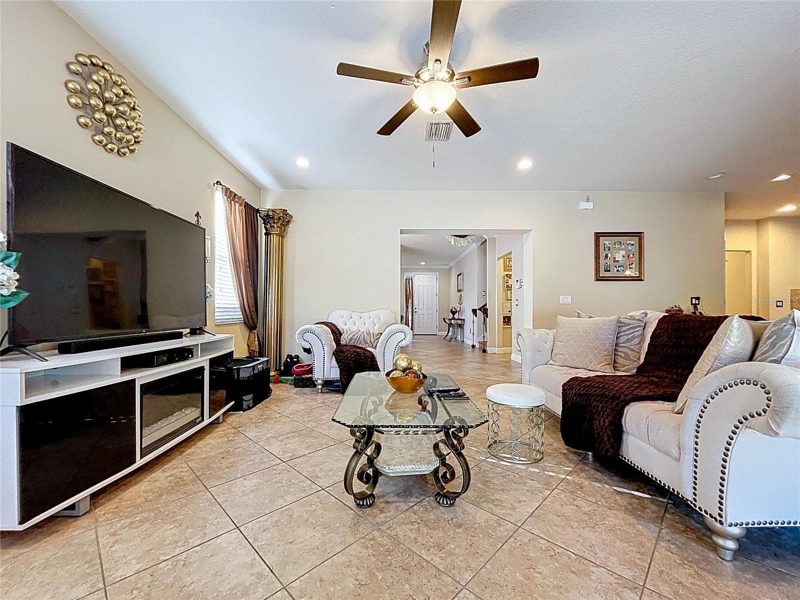 Single Family Residence at 15246 ANGUILLA ISLE AVE, TAMPA, photo 22 of 97