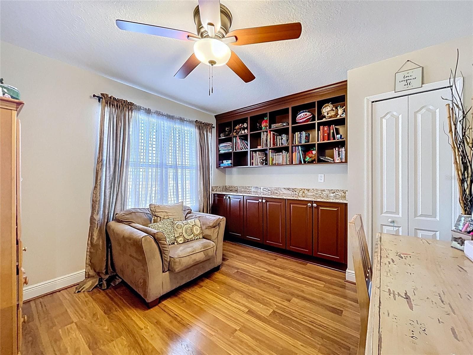 Single Family Residence at 15246 ANGUILLA ISLE AVE, TAMPA, photo 62 of 97