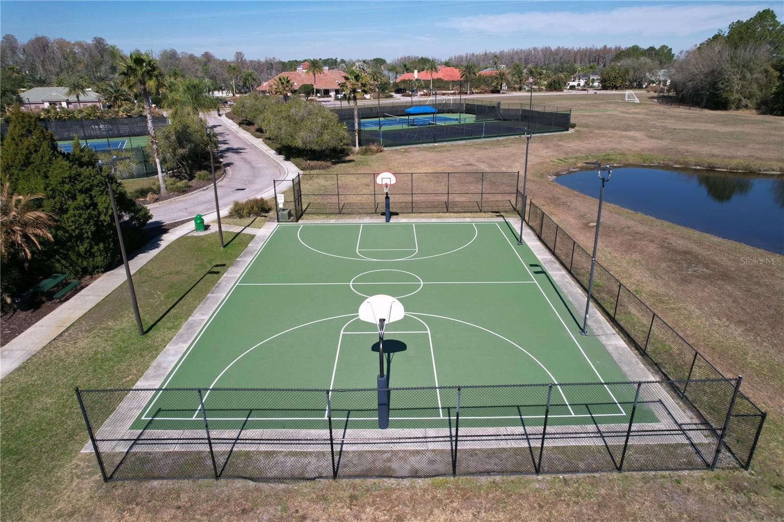 Single Family Residence at 15246 ANGUILLA ISLE AVE, TAMPA, photo 86 of 97