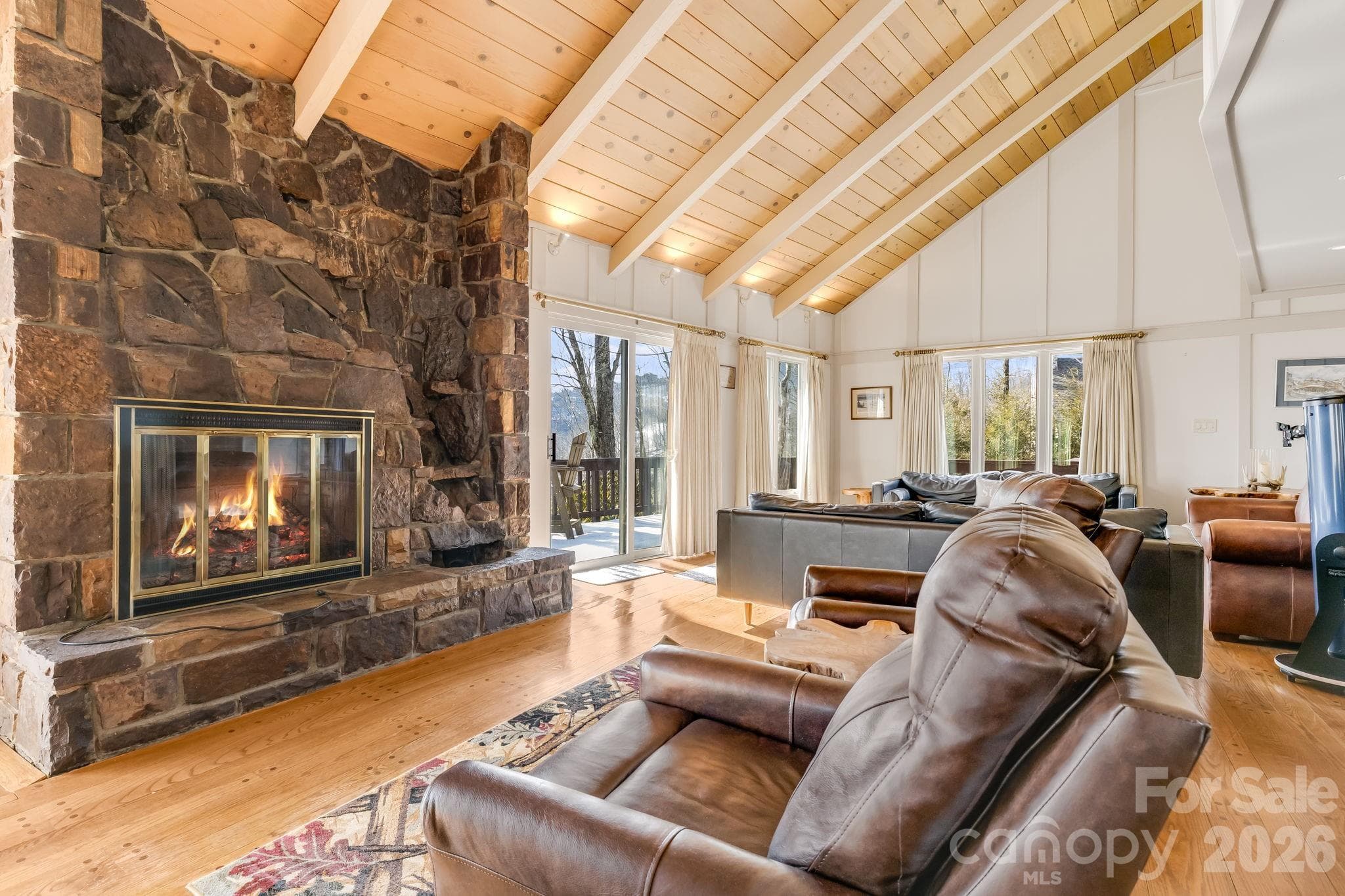 Family Room - 301 Highland Circle, Sugar Mountain